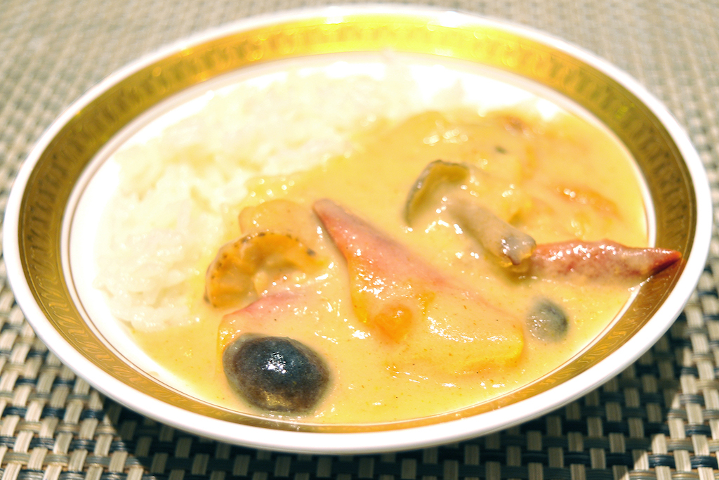 二海(ふたみ)ホワイトカレー