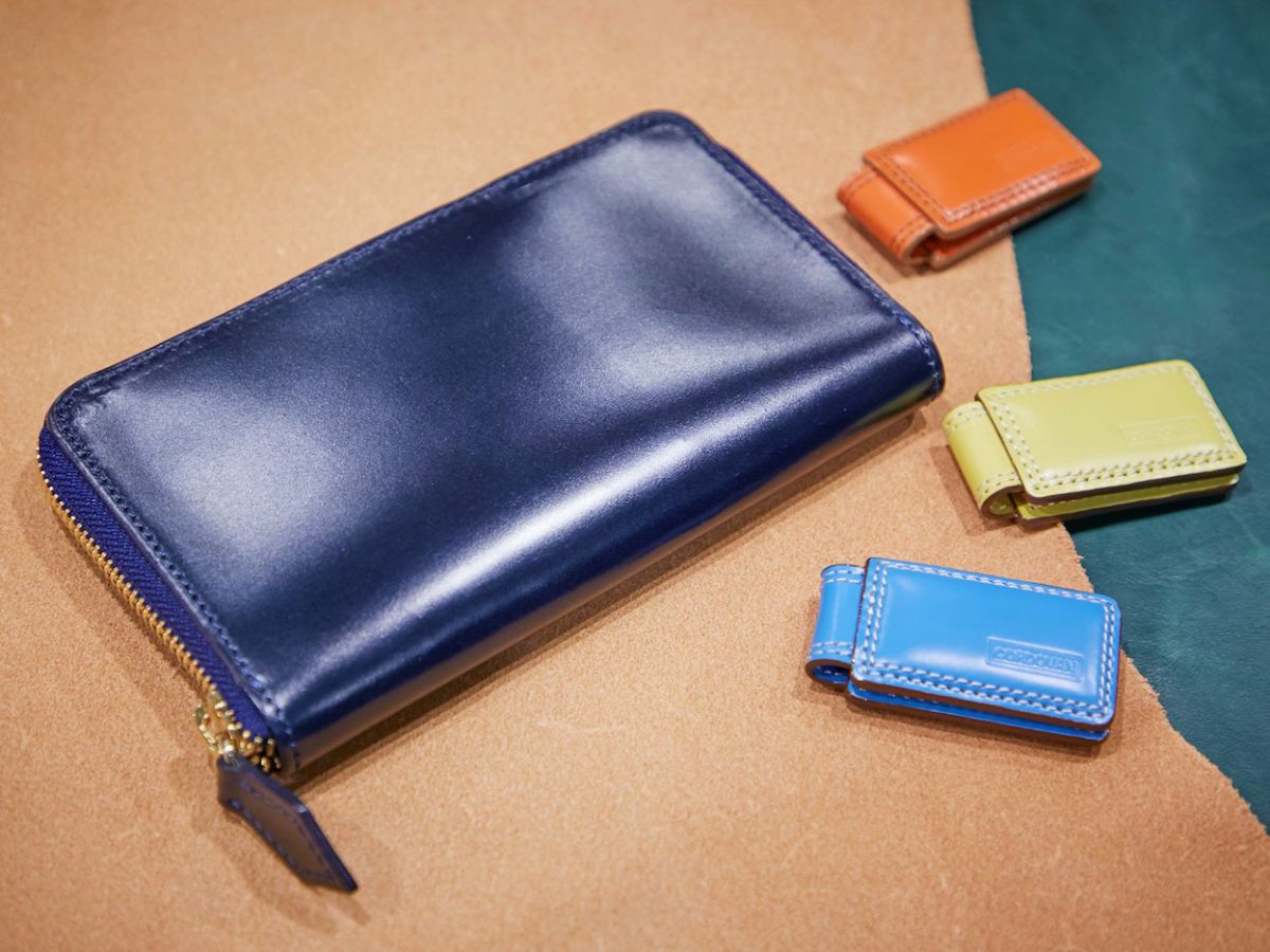 CORDOVAN MIDDLE WALLET 4万8600円、MONEY CLIP 各5832円