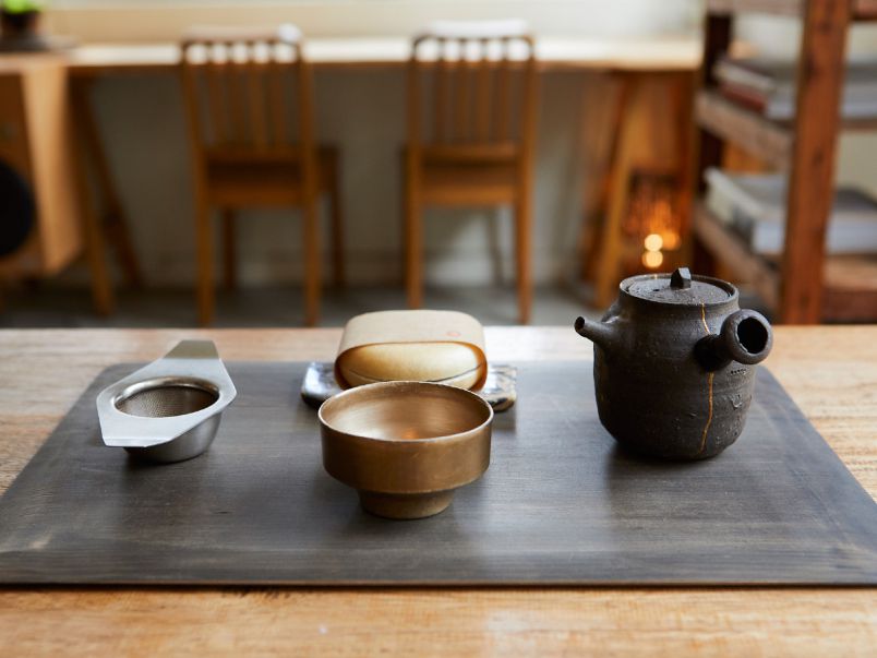 おいしいお茶が飲みたくて・・・日本茶と器にこだわったギャラリーカフェ