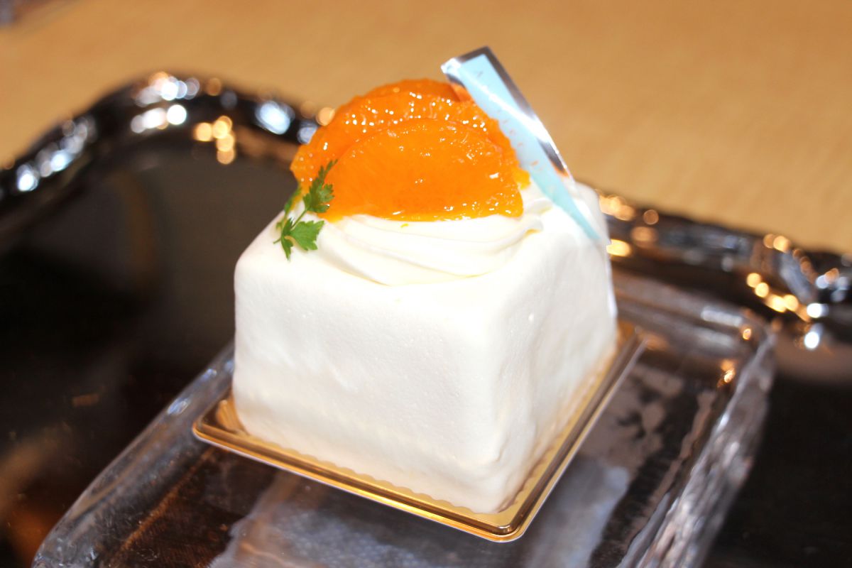 「国産柑橘のプレミアムチーズケーキ」 790円(税込)
