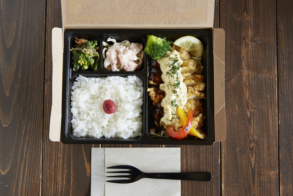 チキン南蛮弁当 850円(税別)