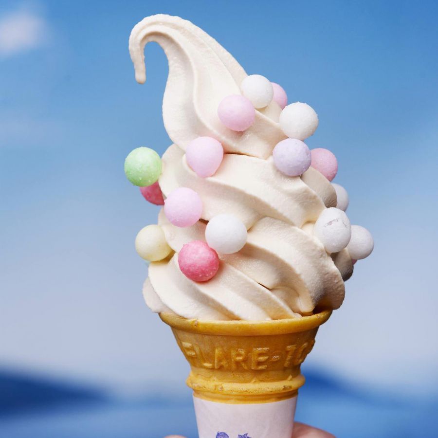 嫁入りおいりソフトクリーム 350円
