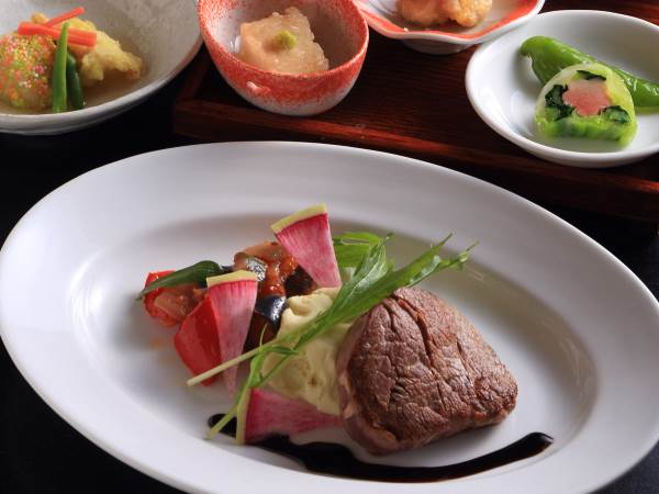 川床限定 京都の夏を満喫 みます屋モナミ【清水コース】 5278円 税・サービス料込 るるぶモール特別価格