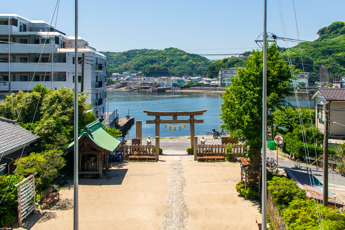 目の前が浦賀湾
