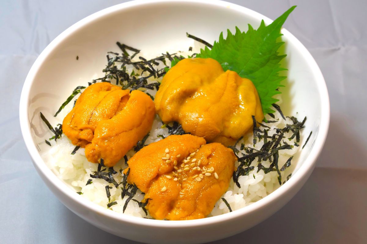 「うに屋のうに丼」/うに屋のあまごころ