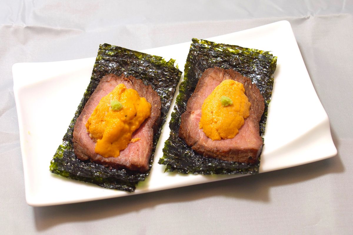 「うにとローストビーフ」/うに屋のあまごころ
