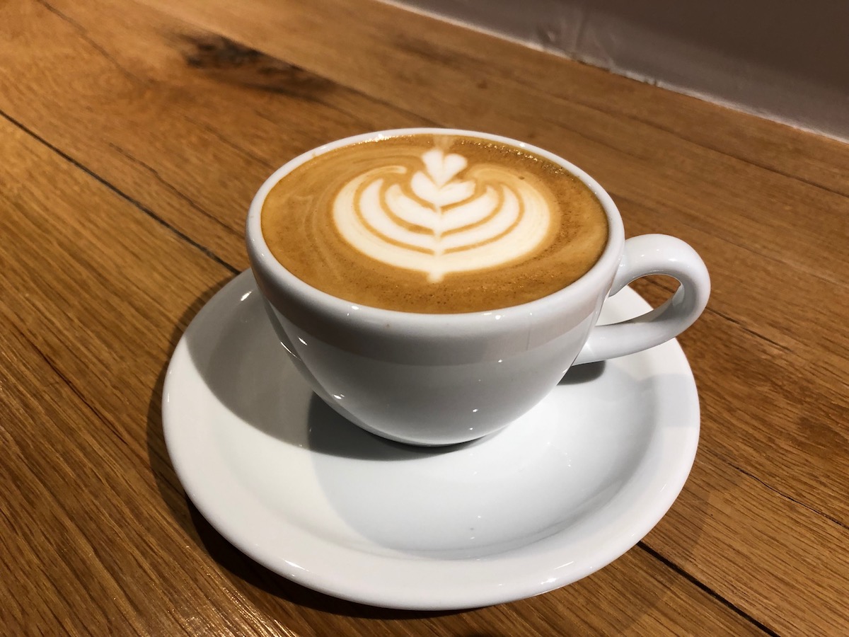 カフェラテ(税込500円)