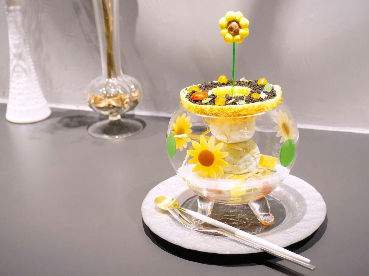 「ひまわりの約束」(単品1600円税込/セット1900円税込)