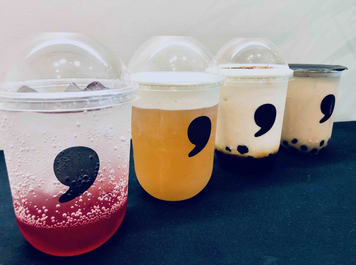 左から「ハーブソーダ」「自家製チーズティー」「焦がし黒糖ラテ」「大人のタピオカミルクティー」