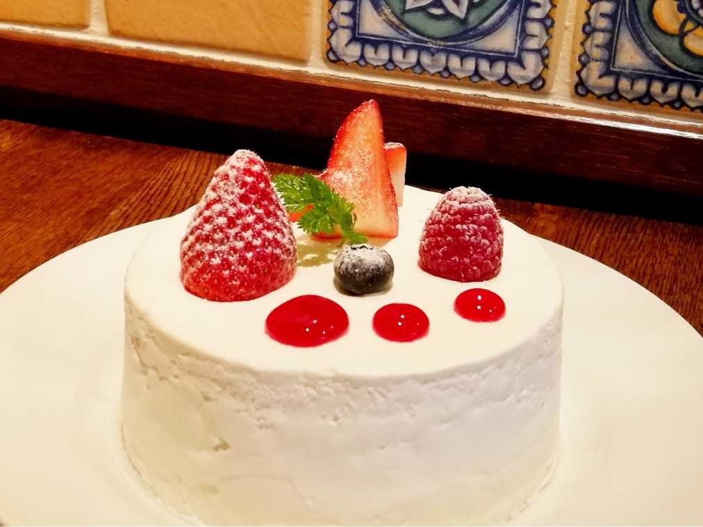ショートケーキ 1200円