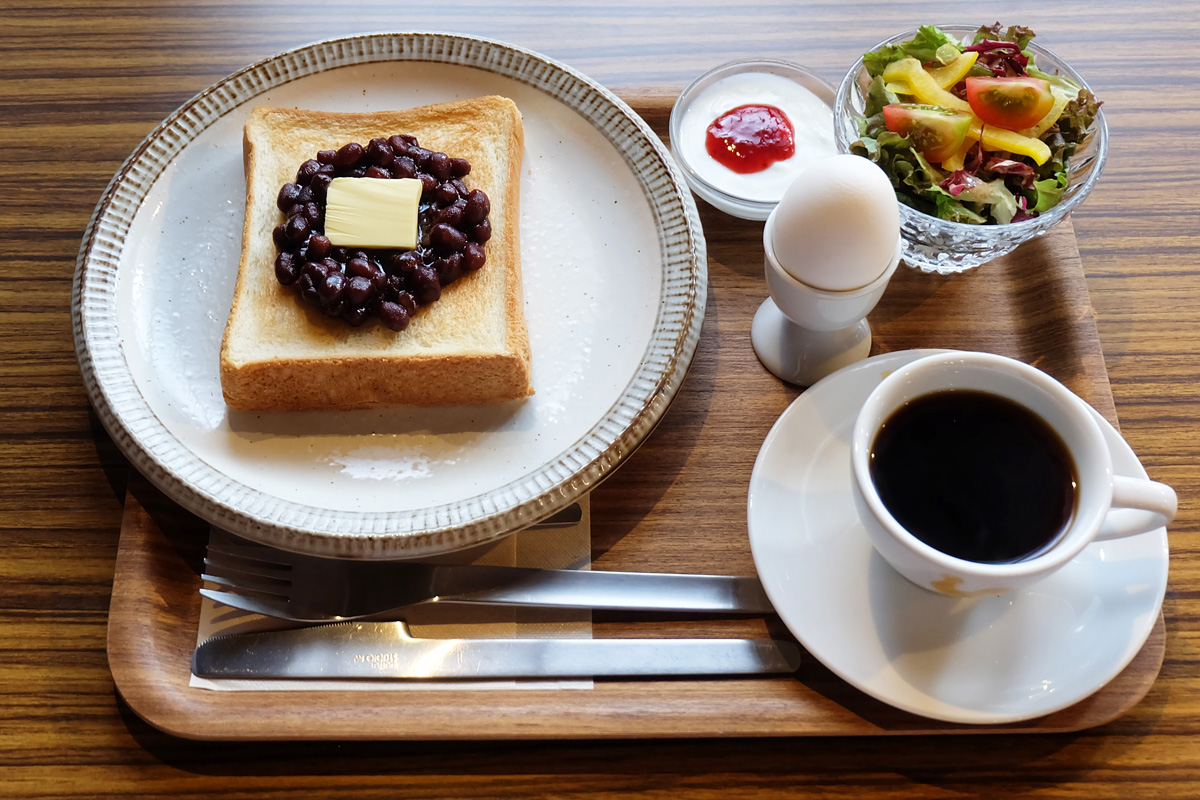 1日中モーニングが食べられる 名古屋ならでは が詰まったnew喫茶 るるぶ More