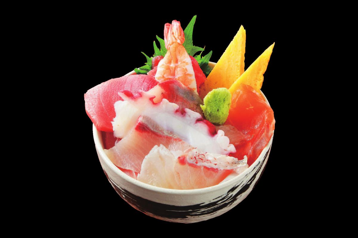 「おみくじ丼」1100円。写真はマグロの中落ち、サーモン、ブリ、カンパチなどが載っています。ランチ限定です