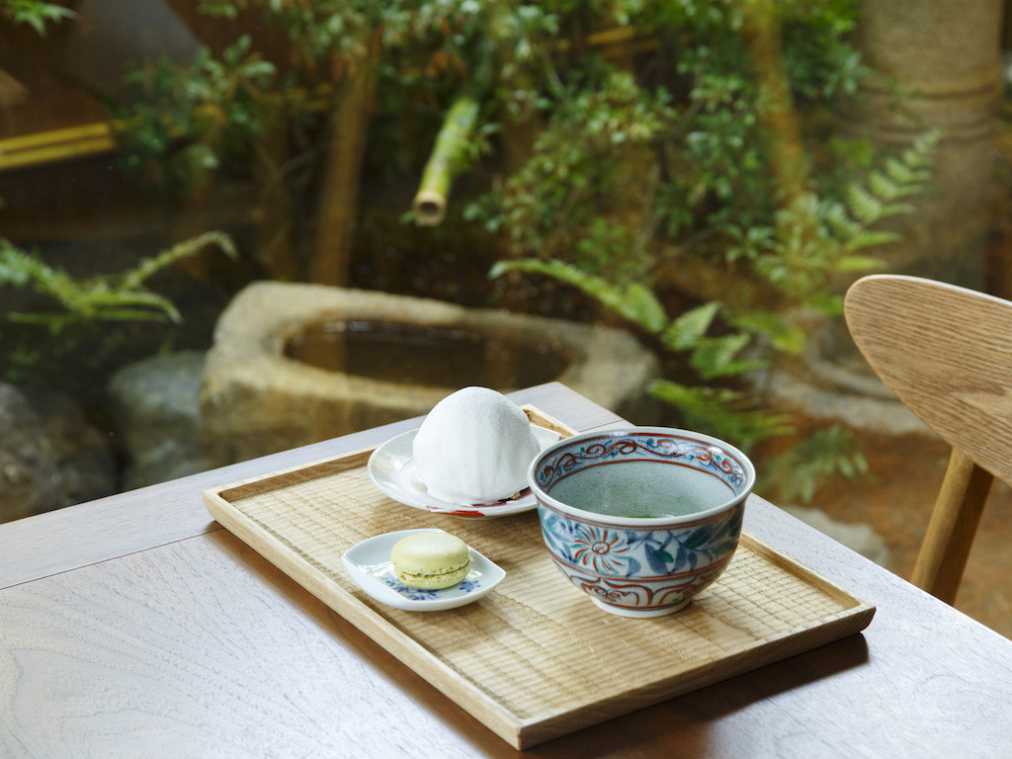 まんまるショートとお抹茶のセット(小菓子付き)