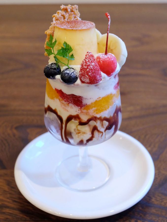 こんなに華やかなのに1000円以下 絶対に食べてほしい全国の絶品パフェ30選 前編 るるぶ More