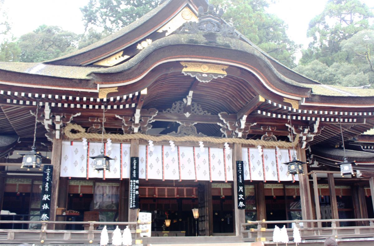 年末までに叶えたい 奈良 日本最古の神社で恋愛成就祈願 るるぶ More