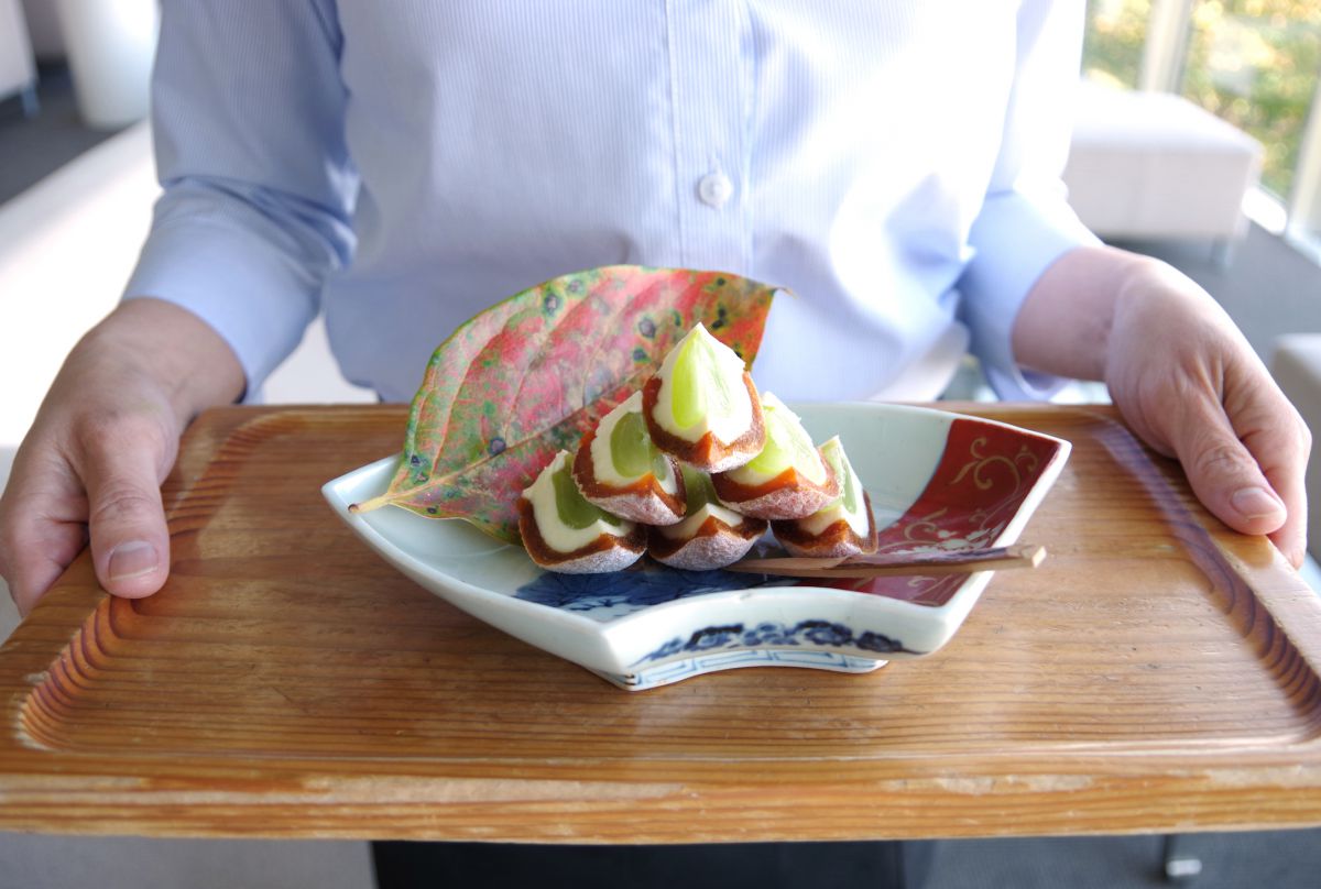 干し柿とぶどうのクリームチーズ寄せ(700円)