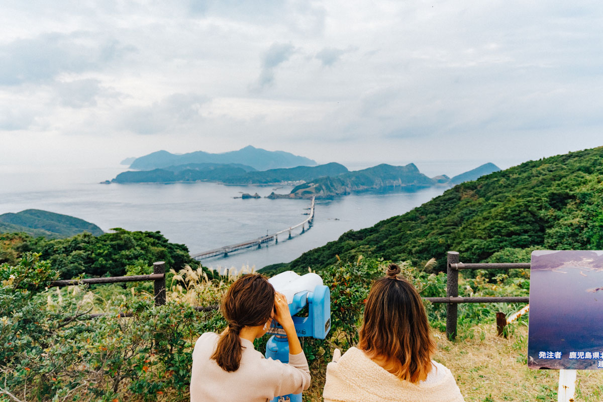 こんなにおしゃれな島旅できるんだ 鹿児島の秘境 甑島 ー編集部員レポート 前編 るるぶ More