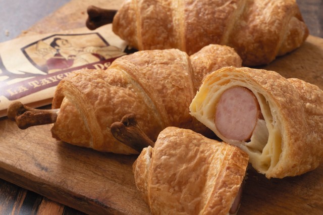 ビッグバイト・クロワッサン セット 1140 円 / 単品 750 円