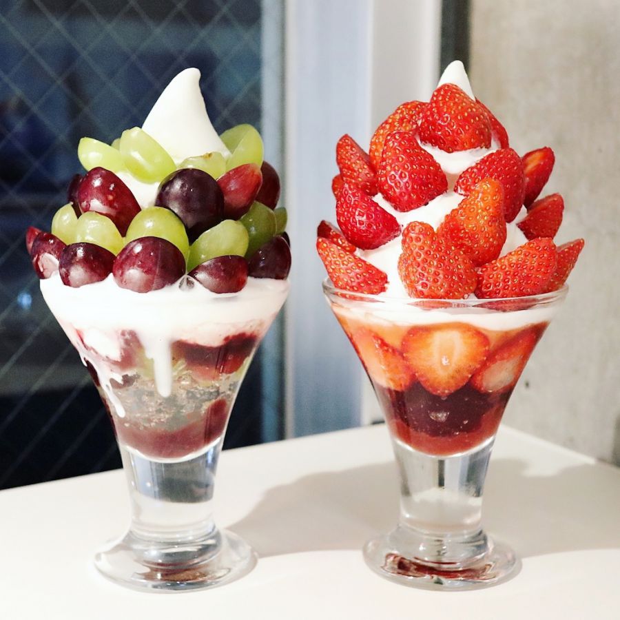 可愛さにテンションあがる 甘酸っぱくておいしい贅沢いちごパフェ3選 るるぶ More