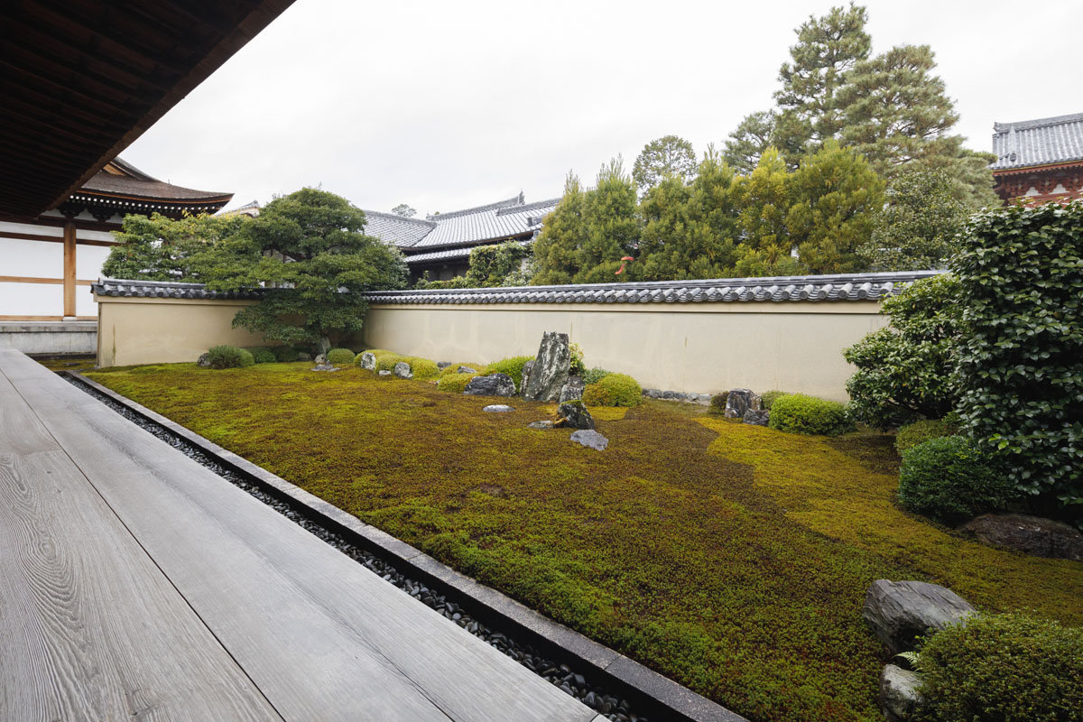 空いている今がねらい目 冬の京都 石庭めぐり るるぶ More