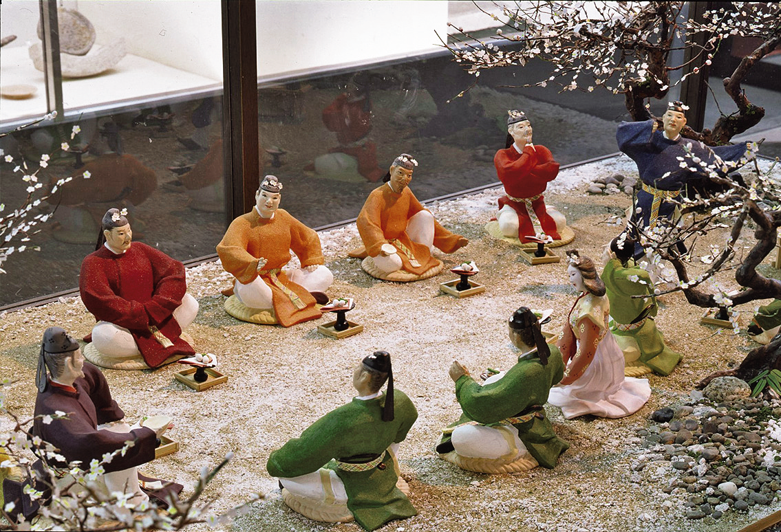 博多人形で再現された大伴旅人の梅花の宴/制作者:山村延燁、所蔵:公益法人古都大宰府保存協会