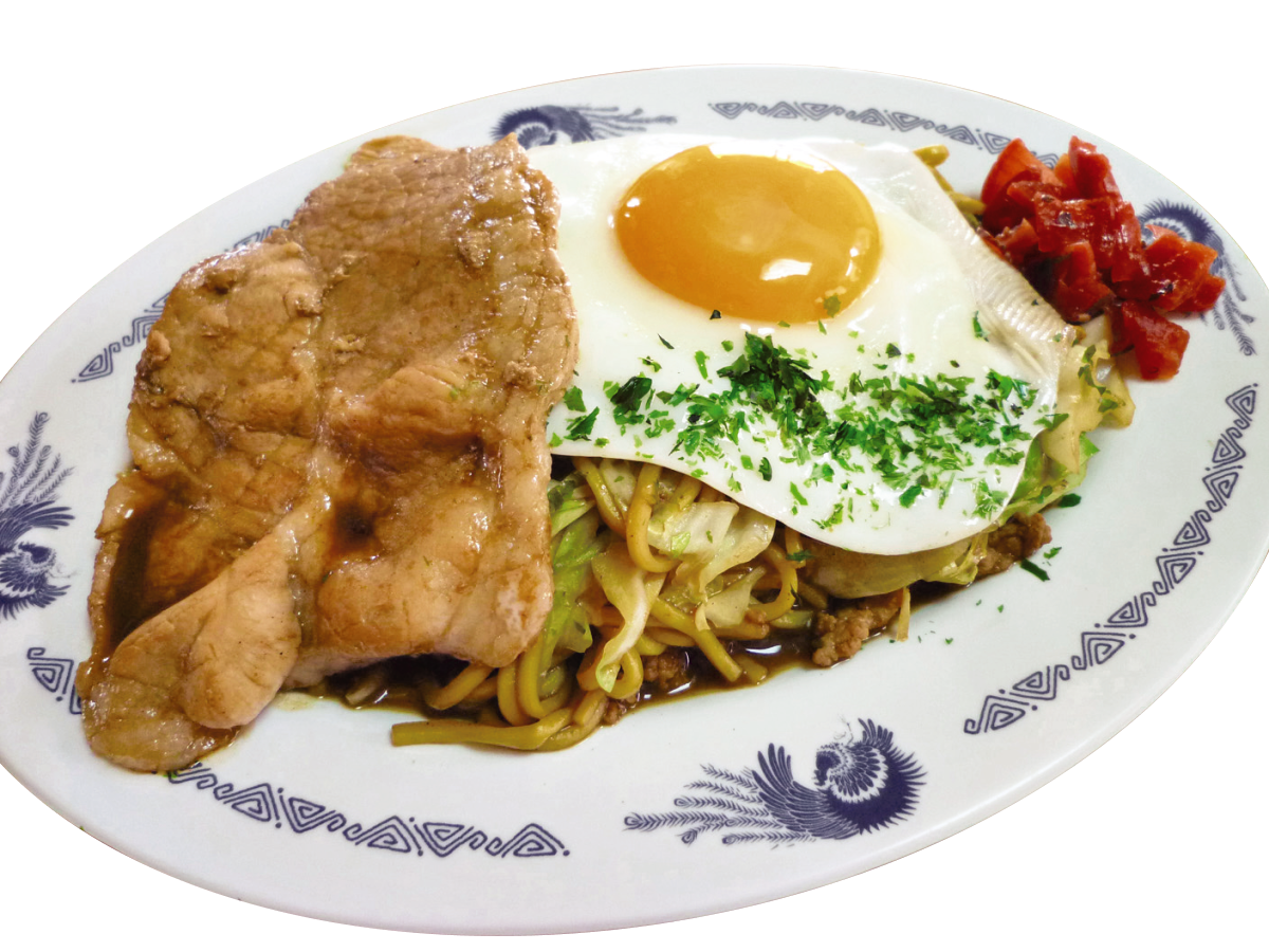 麺が2倍のダブル+豚ももスライスがのるボリューム満点の特製やきそば700円