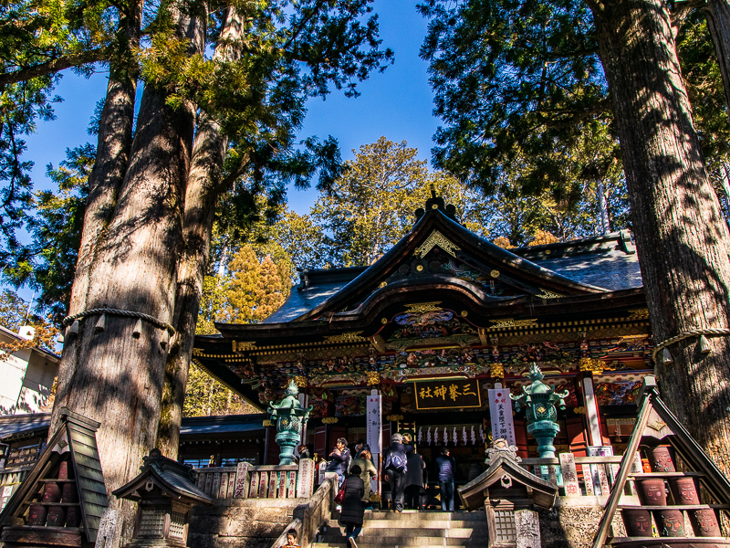 関東最強パワースポット 息を飲むほどの絶景広がる 三峯神社 で願う縁結び るるぶ More