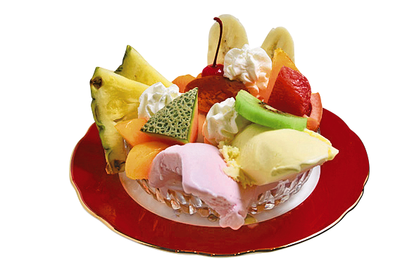 フレッシュフルーツたっぷりのプリンアラモード
