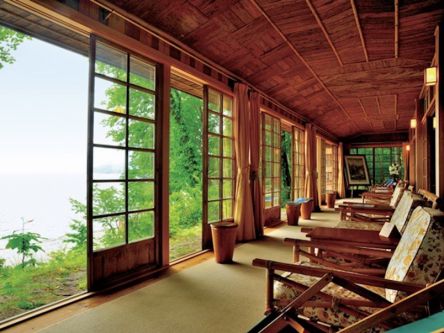 レトロ建築とクラシカルな湖畔のリゾート・中禅寺湖モデルプラン