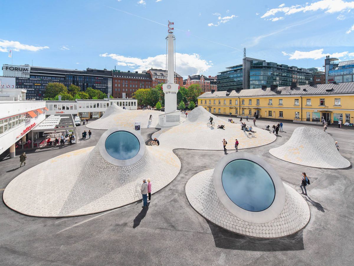 Amos Rexの建物の裏には、不思議なオブジェクトが/Tuomas Uusiheimo/Visit Finland