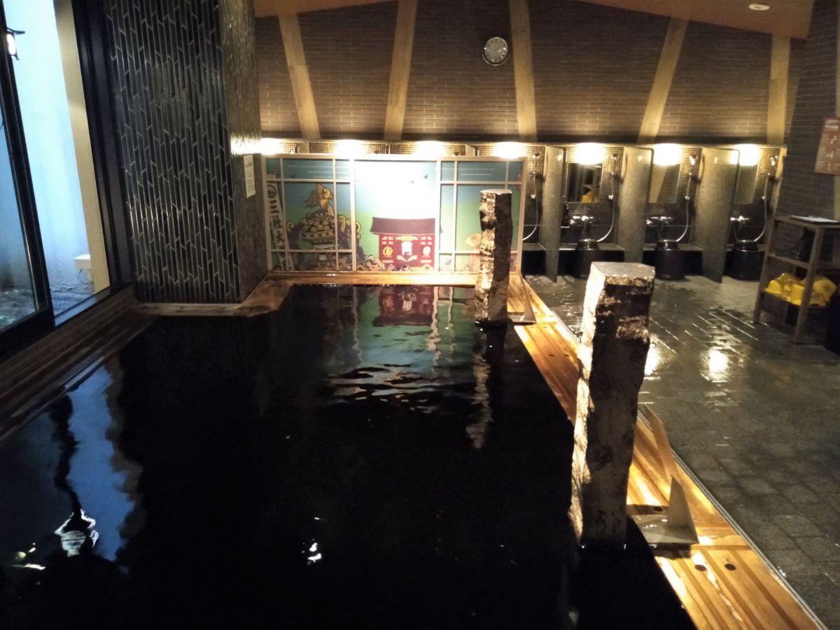 東京で温泉旅行 浅草でエスプレッソのように黒い天然温泉を楽しめる和風ホテル るるぶ More