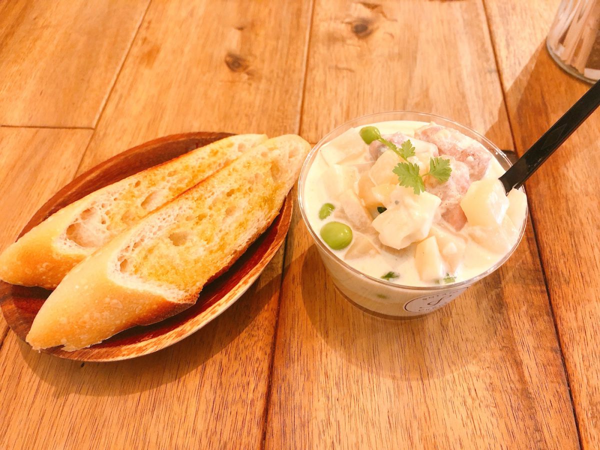 お好きなポテトクリーム+バゲットセット 630円(税込)