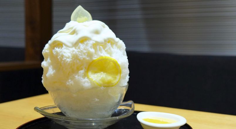 すっぱ爽やかがクセになる！京都・四条河原町『永楽屋喫茶室』の季節限定かき氷「レモンの雫氷」