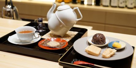 まるで京都のお茶屋で遊んでいる気分！超有名天ぷら店が手がけるカフェ＆バー