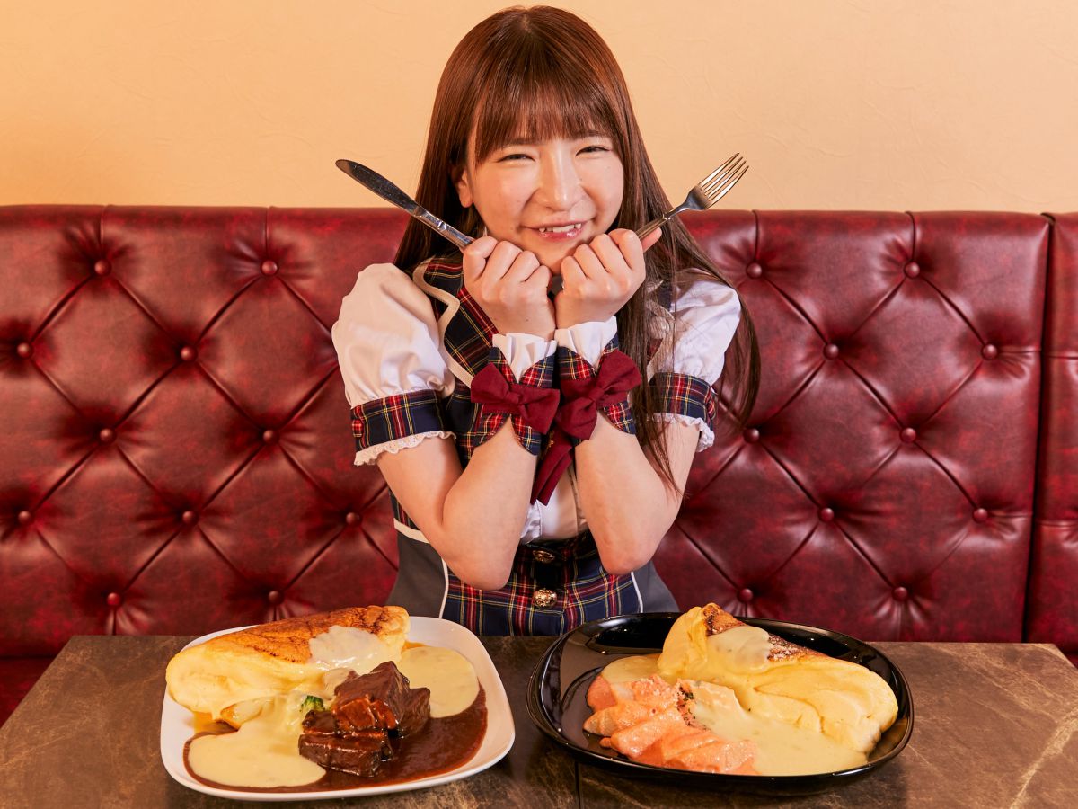 チーズがスゴイ 30cm級のスフレオムレツと新宿初のシカゴピザ 大食いアイドルもえのあずきの絶品グルメ るるぶ More