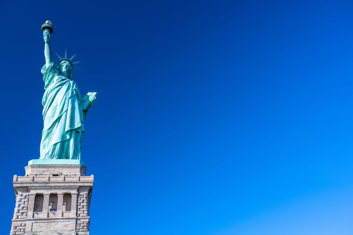 ニューヨークのシンボル 自由の女神 の４つの楽しみ方 るるぶ More
