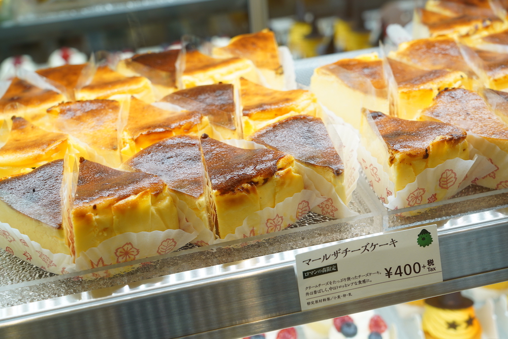 街なかに現れた森の中で 素敵なスイーツタイム マールブランシュ の新店に注目 るるぶ More