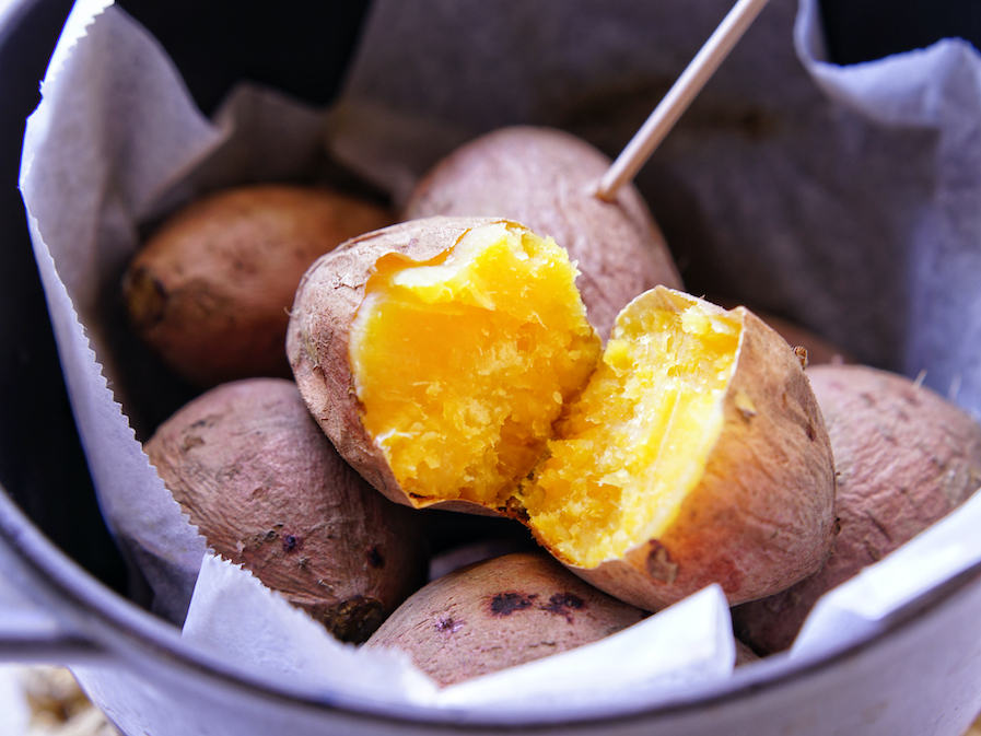 バター香る 香ばし焼き芋ようかん Kyoko Plusのレシピ テーブルコーデvol 26 るるぶ More