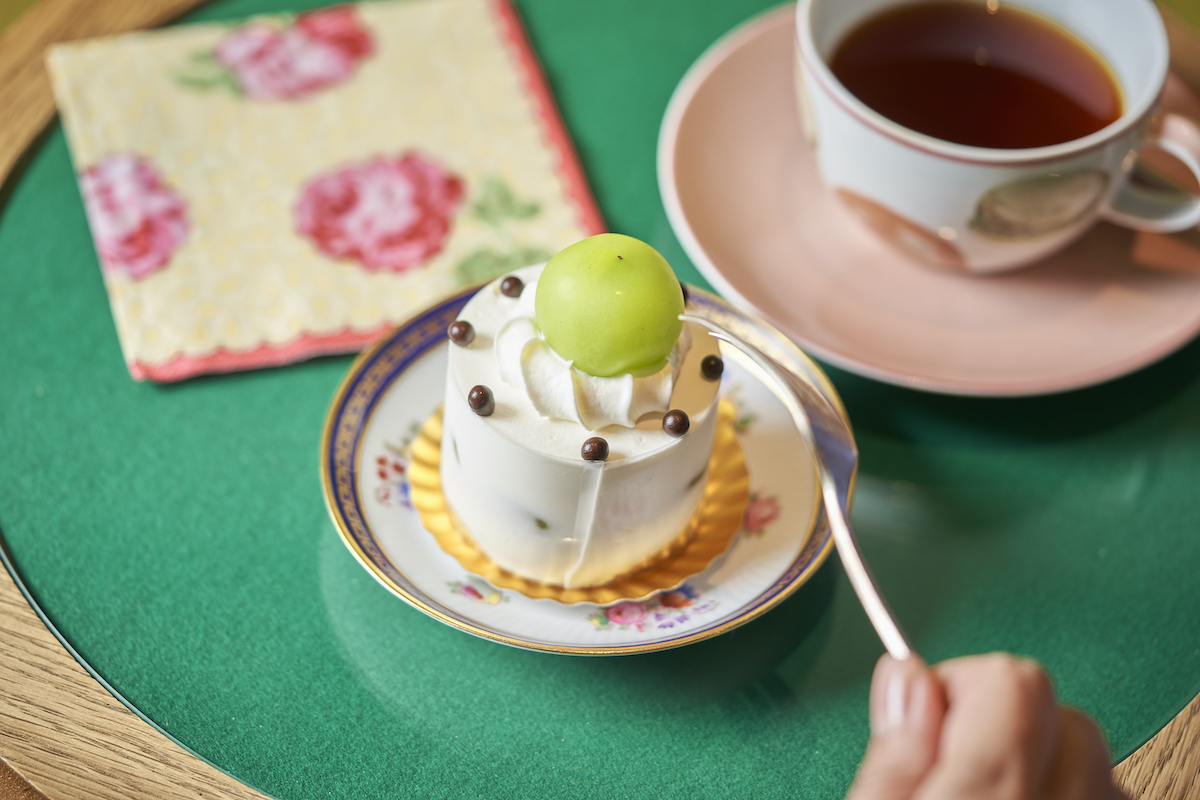 フルーツショートケーキ693円(テイクアウトは680円)、紅茶612円