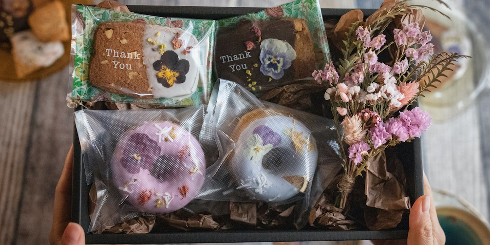 母の日ギフトbox 予約受付まもなく終了 Gmgm グムグム の人気商品 お花のクッキー がリニューアル るるぶ More