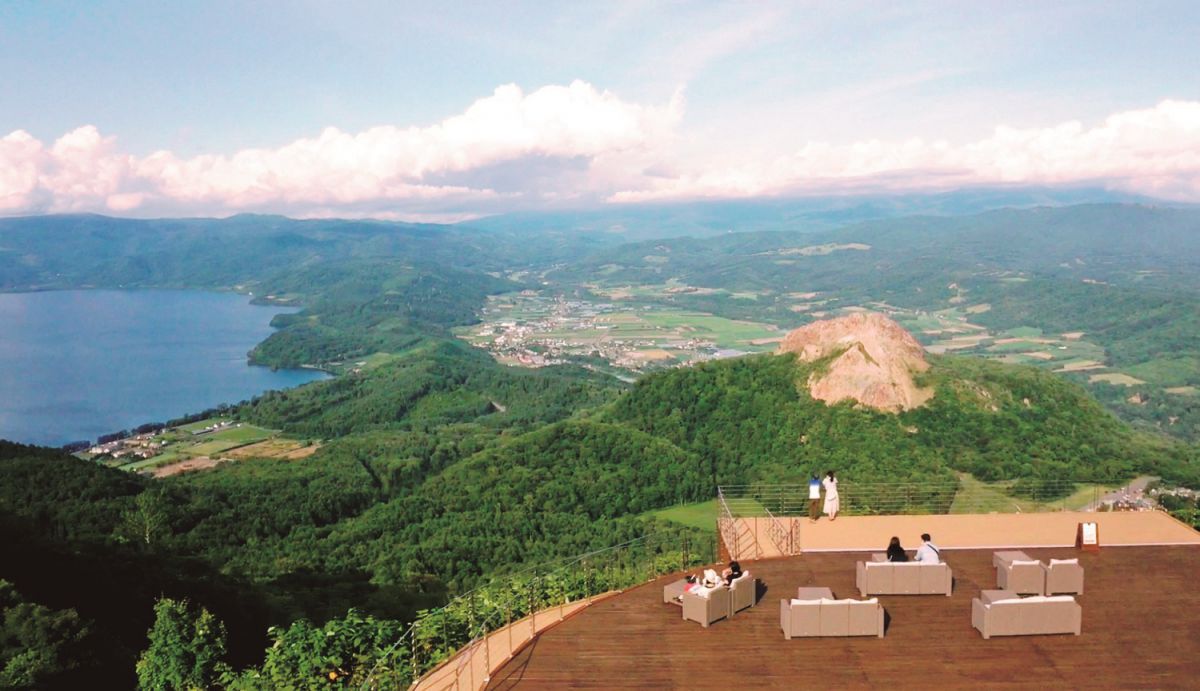 北海道絶景ドライブ 洞爺湖 定山渓でパノラマビューを満喫 るるぶ More