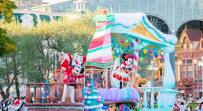 東京ディズニーランド 東京ディズニーシーのクリスマスが2年ぶりに開催 21年の注目ポイントは るるぶ More