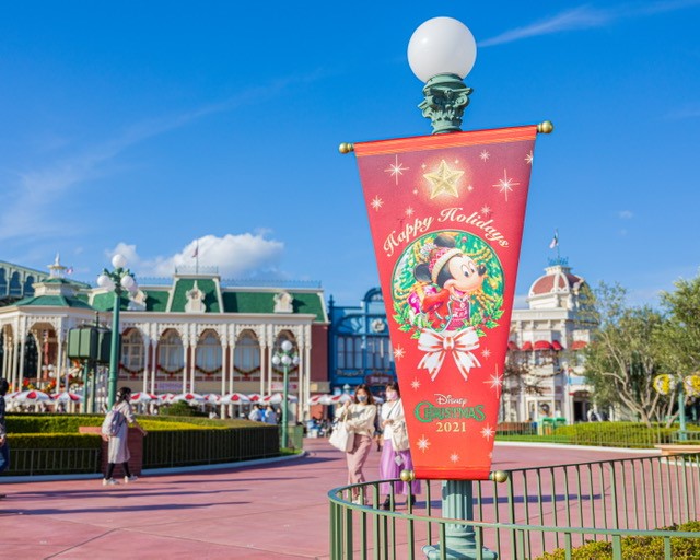 東京ディズニーランド 東京ディズニーシーのクリスマスが2年ぶりに開催 21年の注目ポイントは るるぶ More