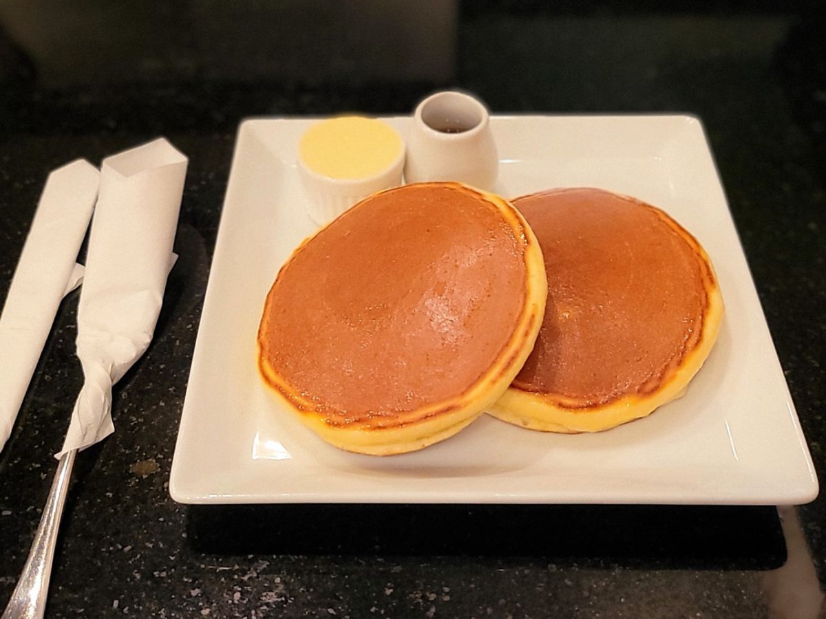 銅板手焼ホットケーキや固めのプリンに心癒される素敵なお店 珈琲日記 ミスター黒猫の東京スイーツトレンドvol 54 るるぶ More