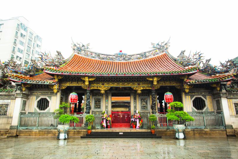 【台湾】最強のパワースポット！龍山寺と霞海城隍廟で運気をアゲよう