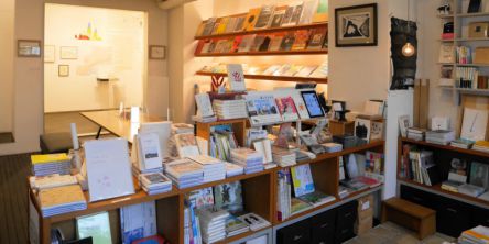 アートもカフェも大満足できる書店「iTohen」へ行こう！【わざわざ行きたい大阪の本屋さん#3】