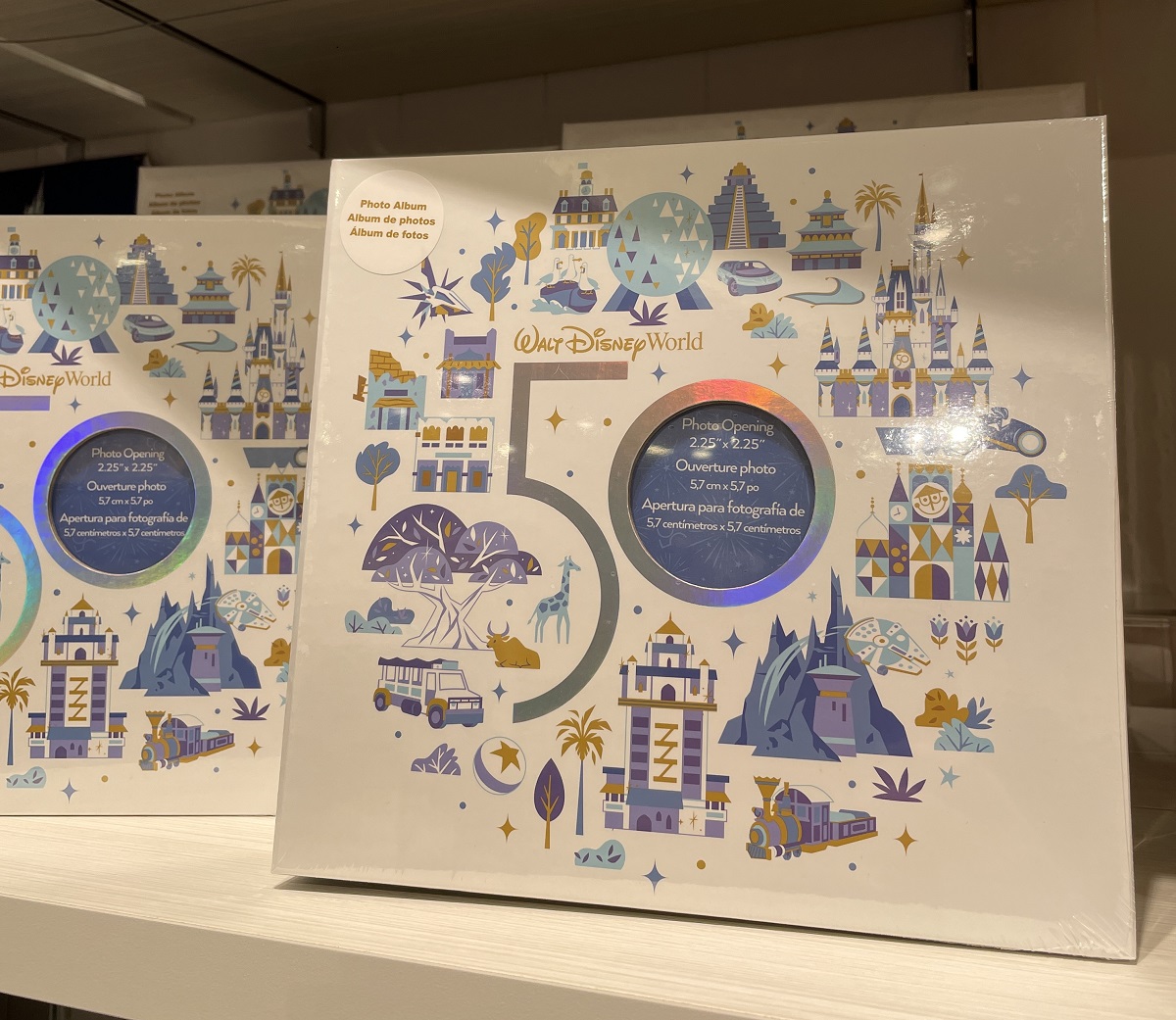 12月4日新宿にオープン ディズニーフラッグシップ東京 に潜入取材 るるぶ More