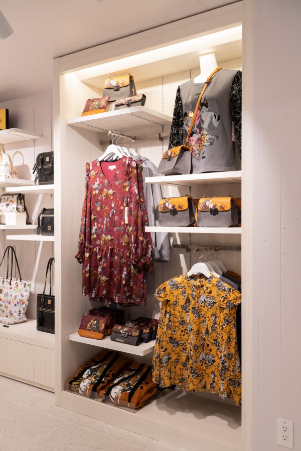 12月4日新宿にオープン ディズニーフラッグシップ東京 に潜入取材 るるぶ More