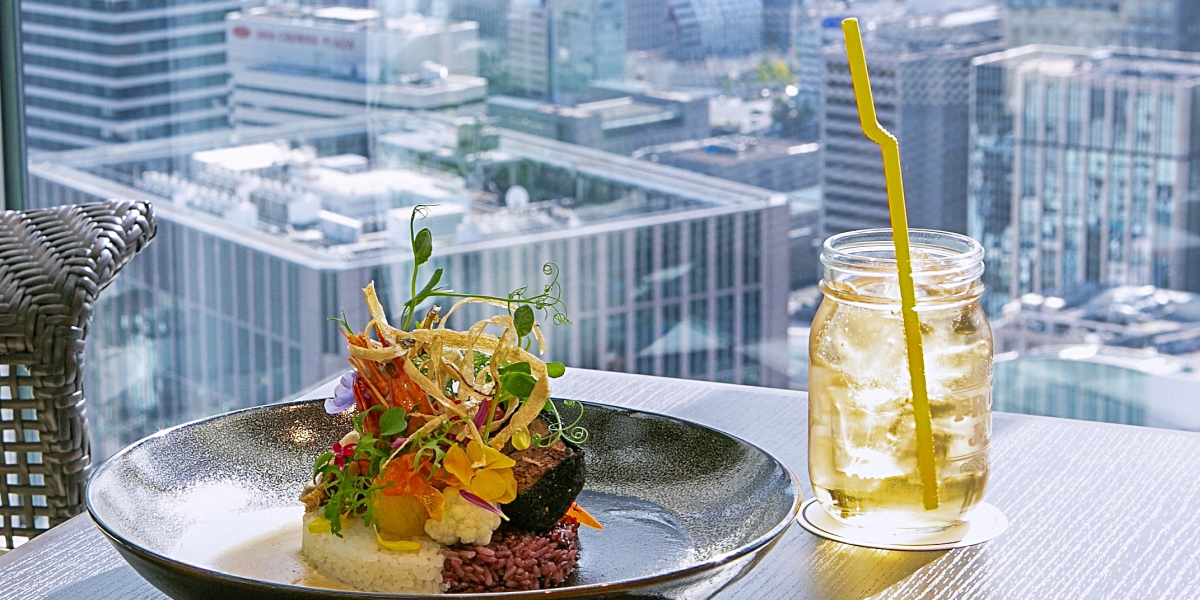 梅田 高層ビル最上階 The 33 Tea Bar Terrace で天空カフェランチ 大阪カフェごはん 14 るるぶ More