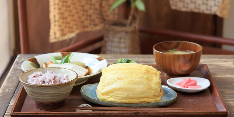 石垣島「旬家 ばんちゃん」で最高の朝ごはん、ふわっふわの出し巻き卵はいかが？